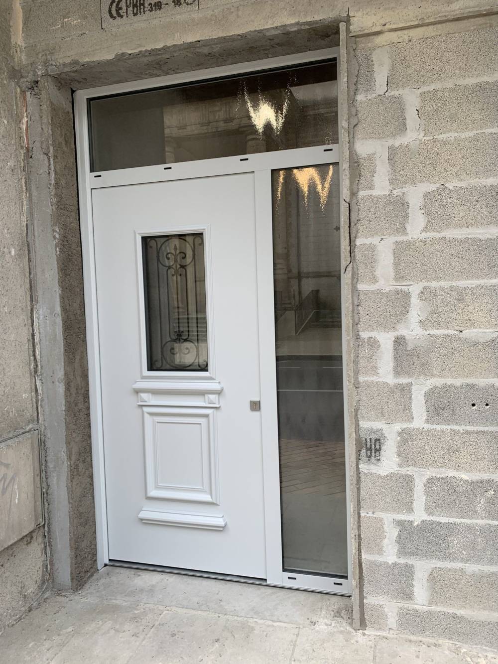 Porte d'entrée (1)